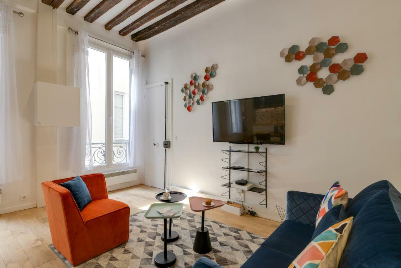 Sweett - Clery Apartment Париж Екстериор снимка