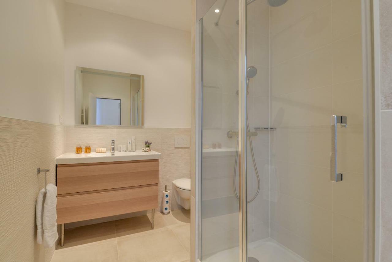 Sweett - Clery Apartment Париж Екстериор снимка