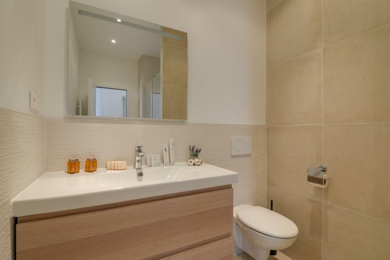 Sweett - Clery Apartment Париж Екстериор снимка